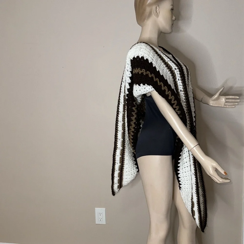 Granny Crochet Poncho